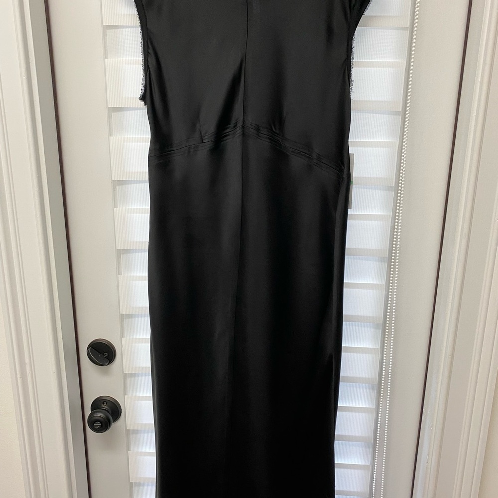 Elegant Black Sleeveless Dress